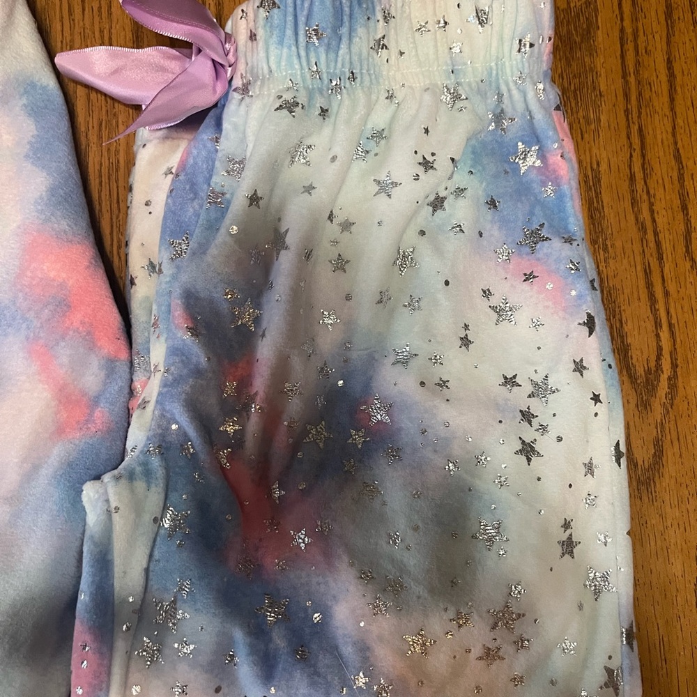 Sleep On It Pink and Blue Pajama Sets with Dreamy Watercolor Design size 10/12 - Picture 6 of 6